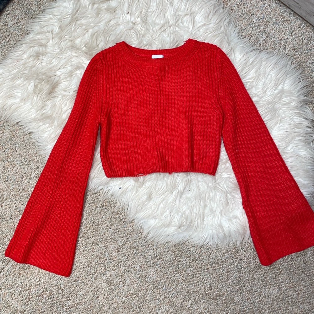 Princess poly sweater